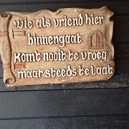 Aan 't Weitje Semesterbostad *